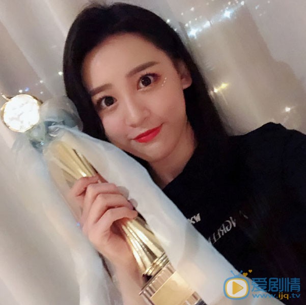 钱蓓婷甜美自拍照 钱蓓婷高清写真_钱蓓婷高清剧照