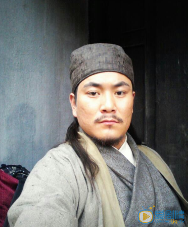 张圣鹏剧照 张圣鹏高清写真_张圣鹏高清剧照