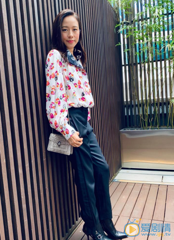 林嘉欣气质写真 林嘉欣高清写真_林嘉欣高清剧照
