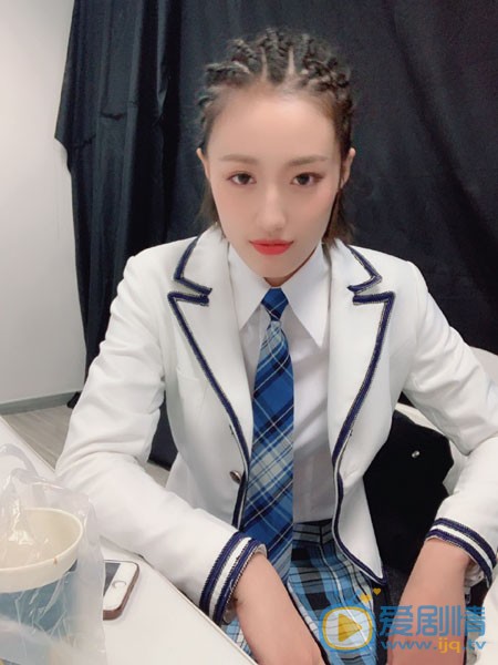 吴卓凡自拍照图片 吴卓凡高清写真_吴卓凡高清剧照