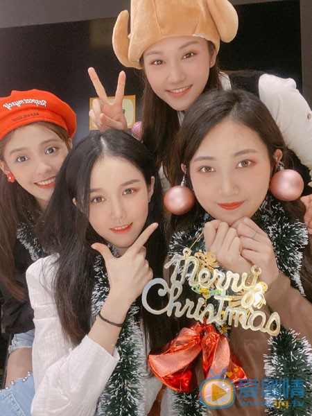 李保怡日常生活照图片 李保怡高清写真_李保怡高清剧照