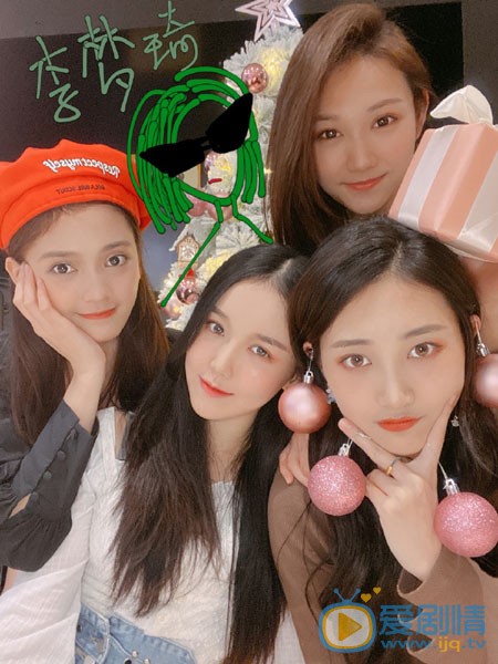 李保怡日常生活照图片 李保怡高清写真_李保怡高清剧照