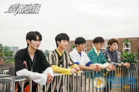 乘风少年顾阳剧照 顾阳乘风少年剧照