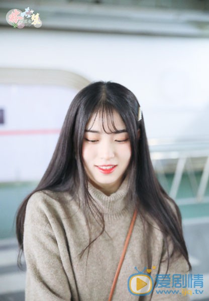 林嘉慧机场照图片 林嘉慧高清写真_林嘉慧高清剧照