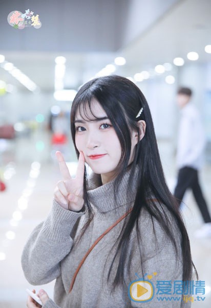 林嘉慧机场照图片 林嘉慧高清写真_林嘉慧高清剧照