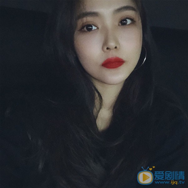 魏冰雪甜美自拍照图片 魏冰雪高清写真_魏冰雪高清剧照