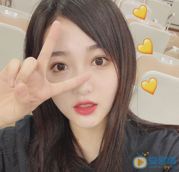 乐靓日常生活照图片