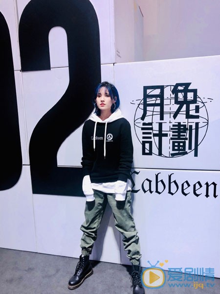 王木男现场活动照图片 王木男高清写真_王木男高清剧照