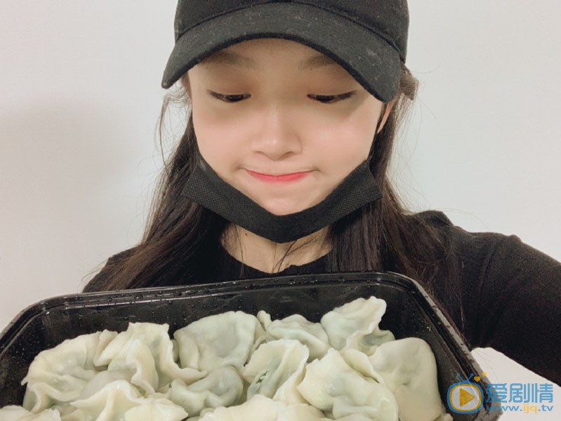周梓倩生活照 周梓倩高清写真_周梓倩高清剧照