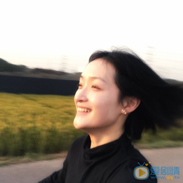 刘白沙日常生活照图片 刘白沙高清写真_刘白沙高清剧照