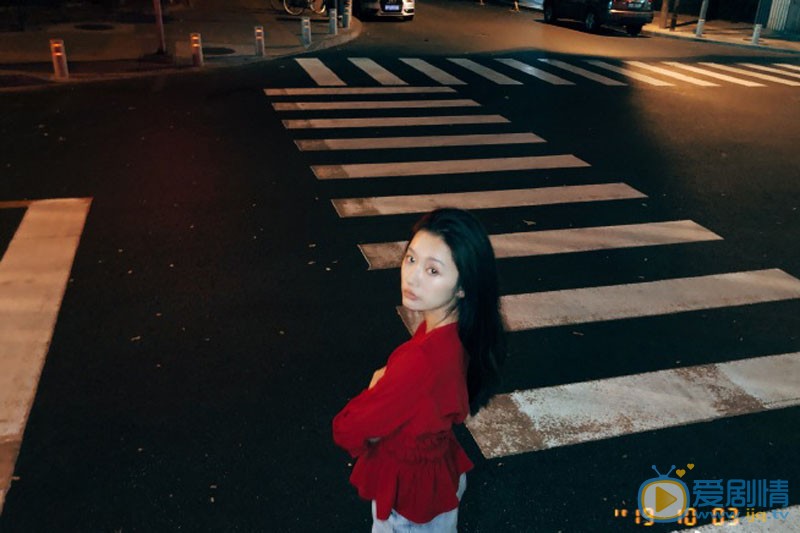 祁忆生活照图片 祁忆高清写真_祁忆高清剧照