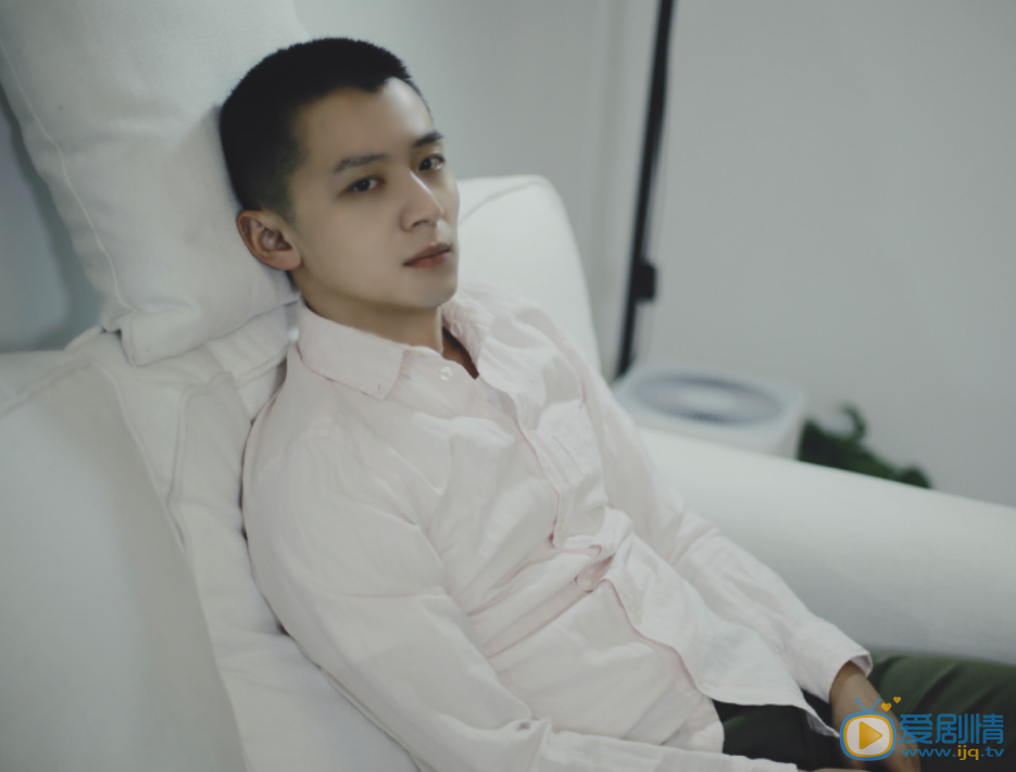 何其炜写真图片 何其炜高清写真_何其炜高清剧照
