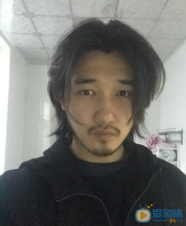 王廷晖生活照 王廷晖高清写真_王廷晖高清剧照
