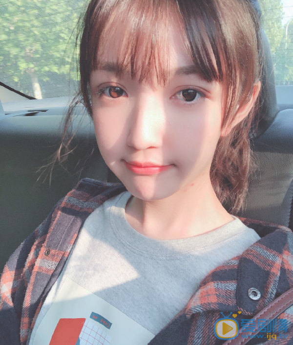金迪生活照 金迪高清写真_金迪高清剧照