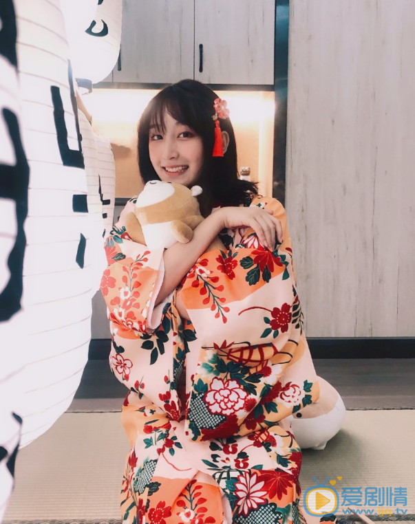 李林谦和服写真 李林谦高清写真_李林谦高清剧照
