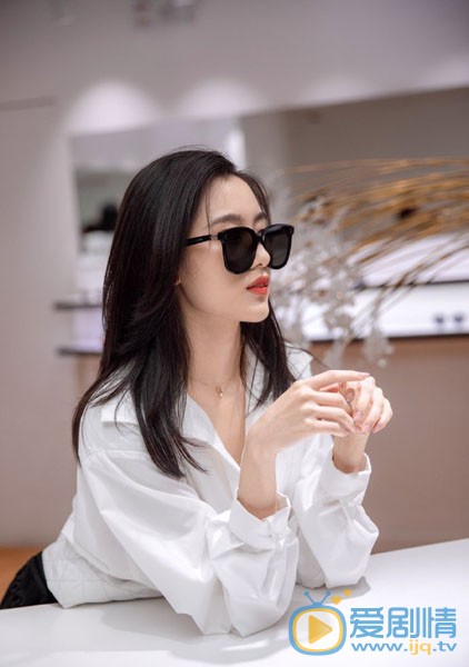 李源冰高清图片 李源冰高清写真_李源冰高清剧照