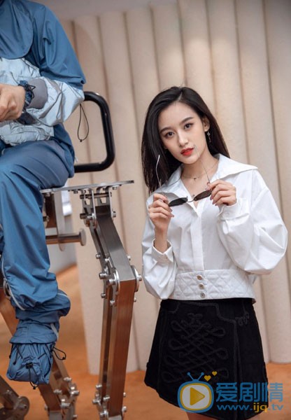 李源冰高清图片 李源冰高清写真_李源冰高清剧照
