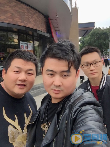 李冲日常生活照图片 李冲高清写真_李冲高清剧照