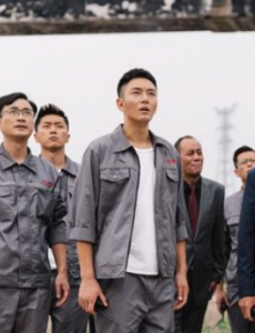 正能量剧《奋进的旋律》央视首播张丰毅等老戏骨云集
