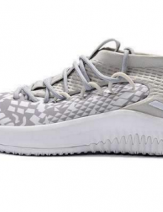 经典贝壳鞋位列第一 阿迪达斯十款最火鞋子