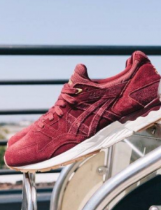 年轻人必备每双回头率百分百 推荐潮鞋排行榜安利