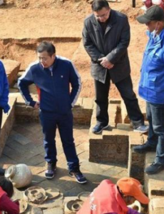 鄂州机场出土800余件文物，标本将近万件