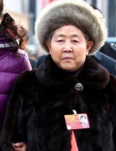 腾讯请求查封老干妈公司财产，原告提出财产保全的申请