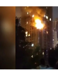 警方通报成都一小区突发火灾，案子已经进一步调研中