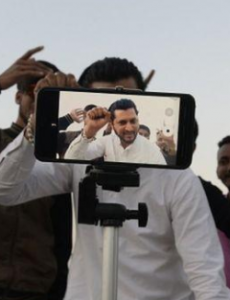 印度千万粉丝大V吐苦水，失去了收入来源