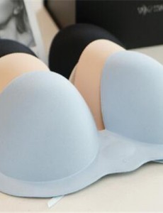 猫人上榜都是业界的佼佼者 盘点国内十大内衣排行榜